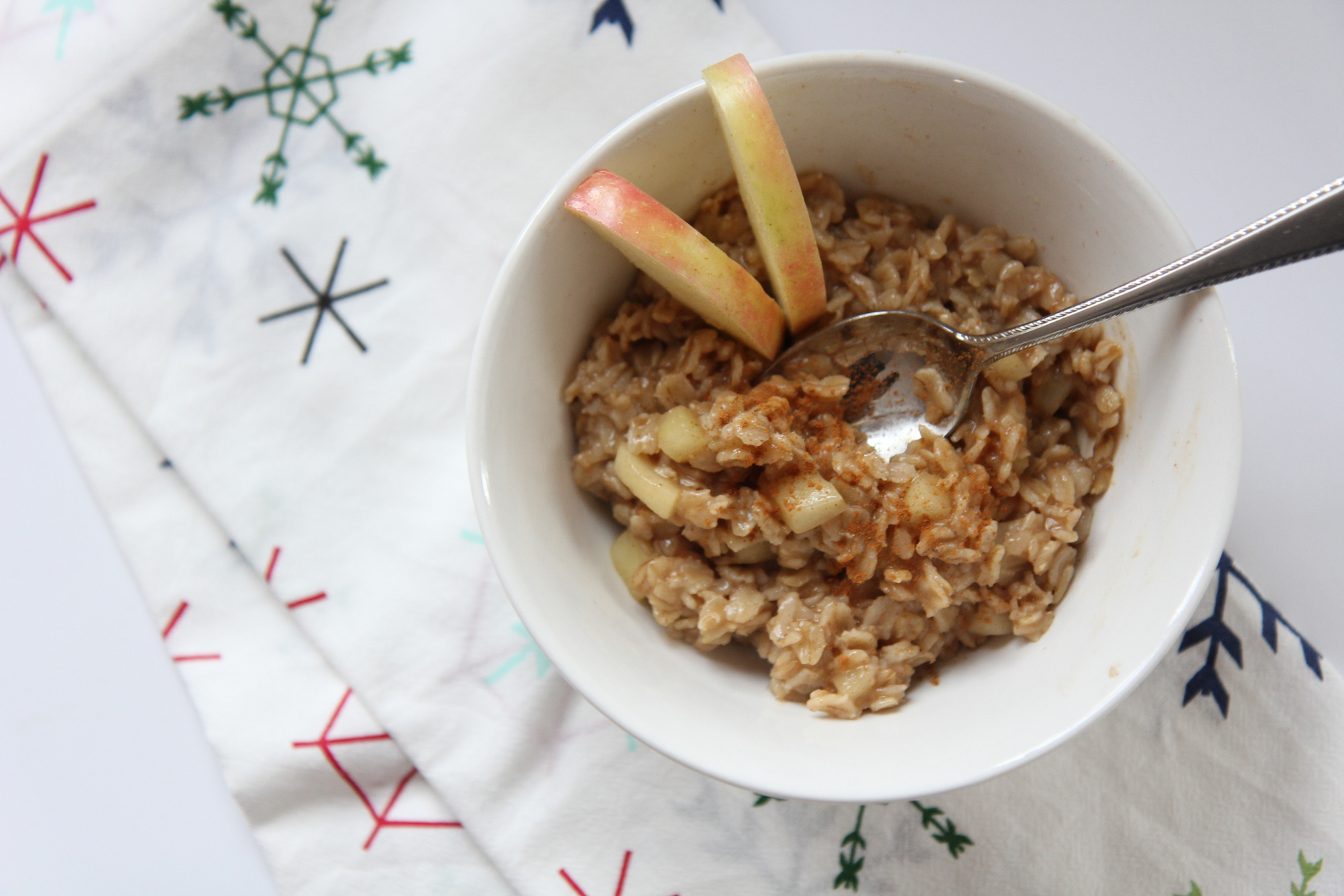 Apple & Cinnamon Oatmeal